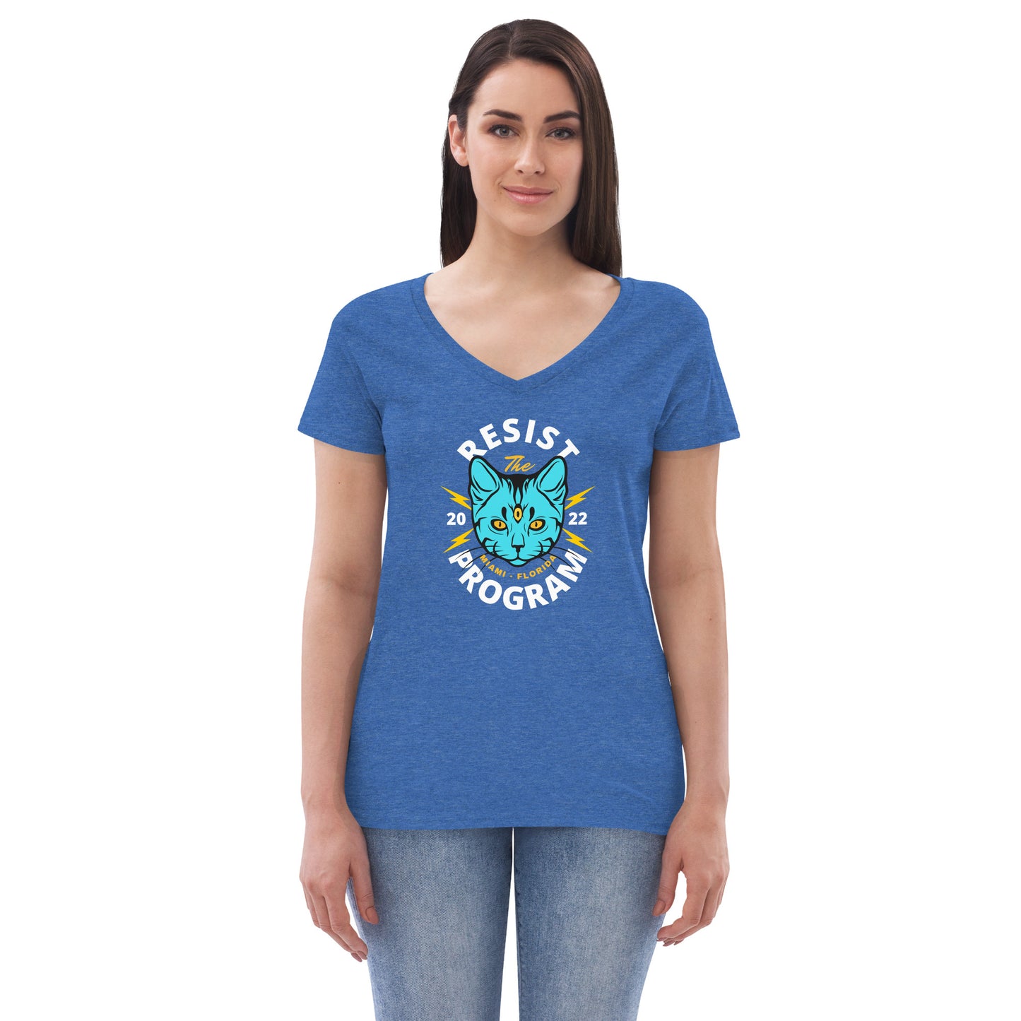 Resist – Women’s recycled v-neck t-shirt